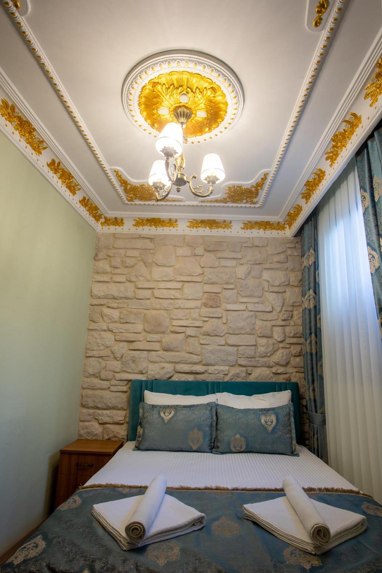 Sayina Hotel Istanbul Exterior photo