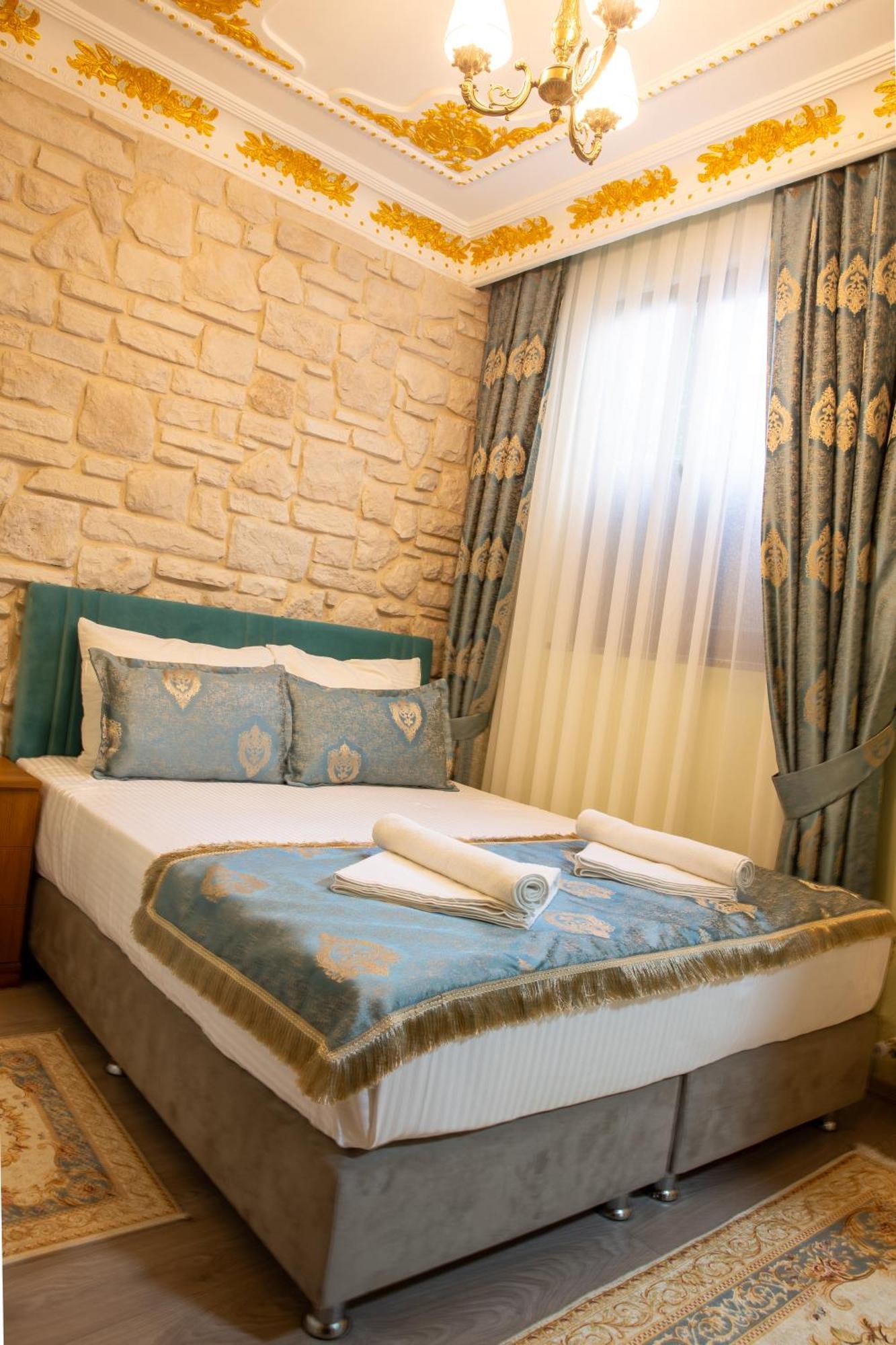 Sayina Hotel Istanbul Exterior photo