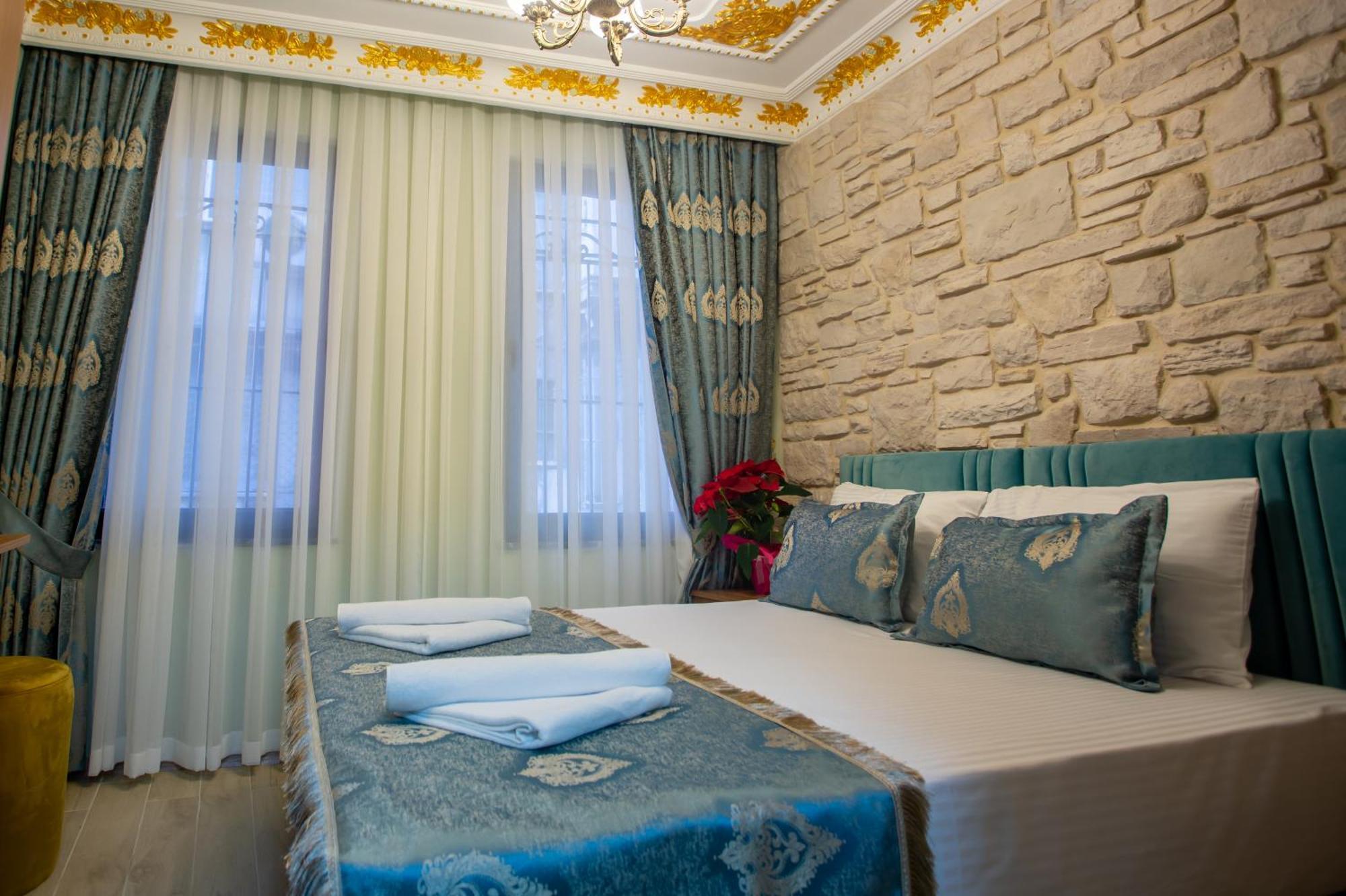 Sayina Hotel Istanbul Exterior photo